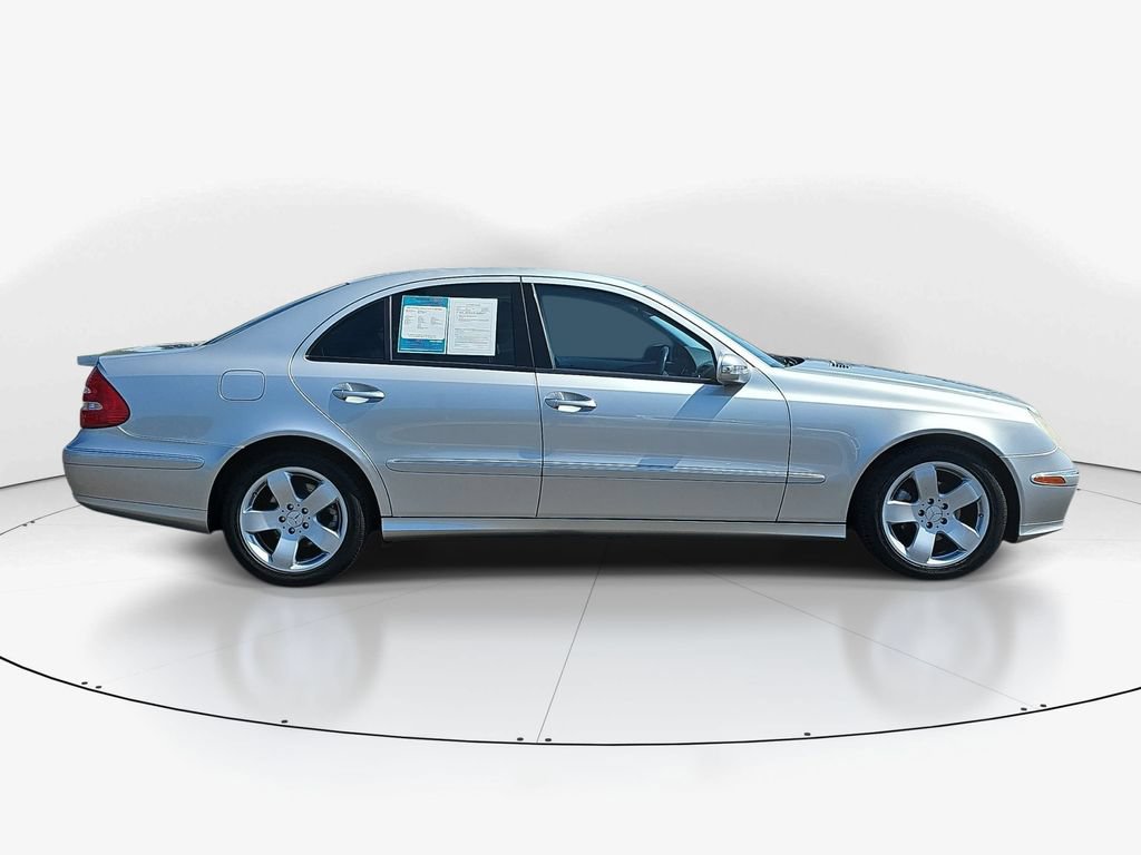 Used 2005 Mercedes-Benz E 320 Sedan image 5