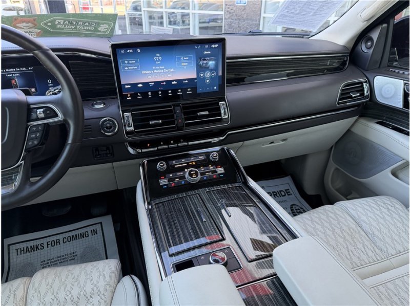 Used 2022 Lincoln Navigator Black Label AWD/4WD image 48