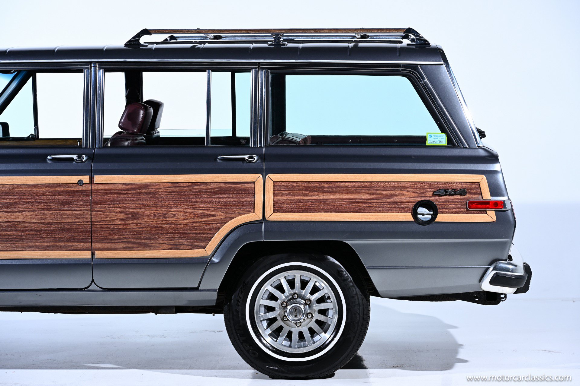 Used 1991 Jeep Grand Wagoneer AWD/4WD image 15