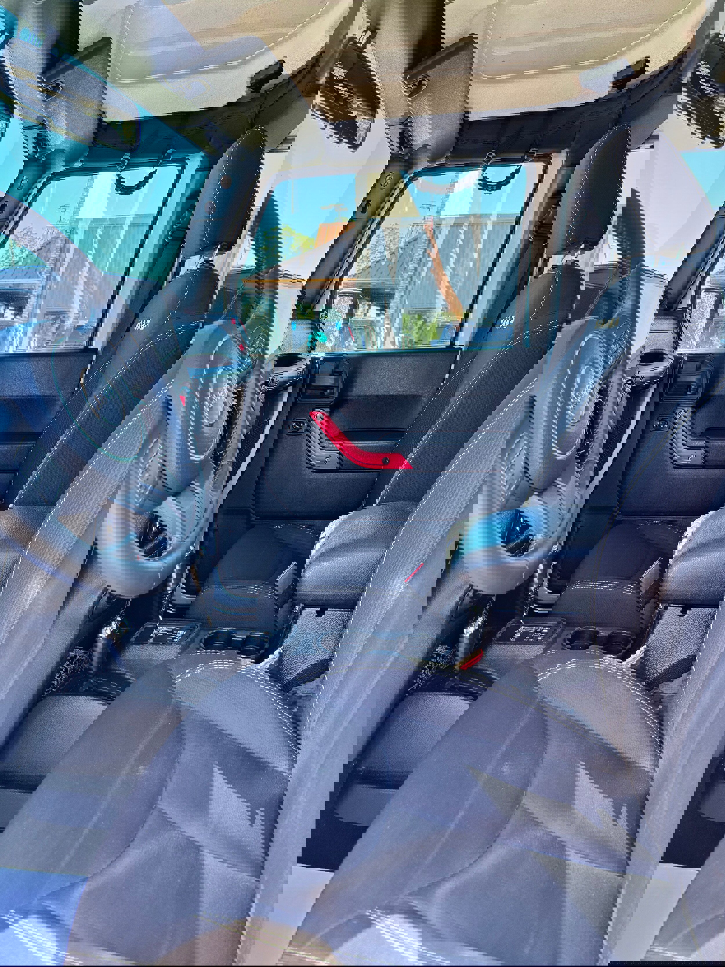 Used 2013 Jeep Wrangler Unlimited Sahara w/ Trailer Tow Group image 14