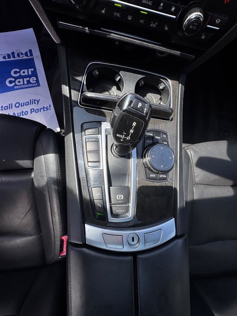 Used 2014 BMW 750Li xDrive AWD/4WD image 16