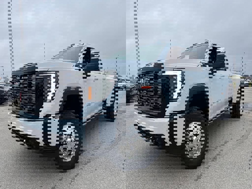 New 2026 GMC Sierra 3500 Denali Ultimate image 1