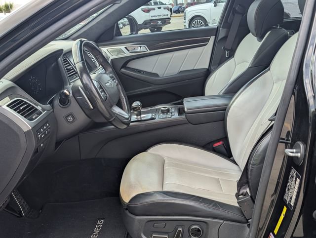 Used 2019 Genesis G80 3.3T Sport RWD image 13