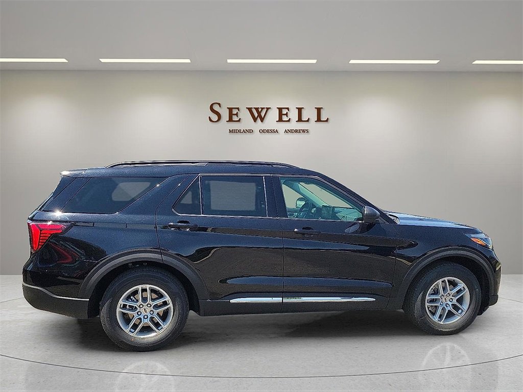 New 2025 Ford Explorer Active w/ Active Comfort Package image 6