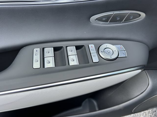 New 2026 Genesis GV70 2.5T Advanced AWD/4WD image 22