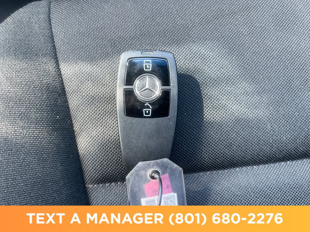 Used 2025 Mercedes-Benz Sprinter 2500 image 25