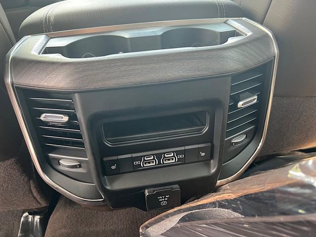 New 2026 RAM 3500 Laramie w/ Max Tow Package image 18