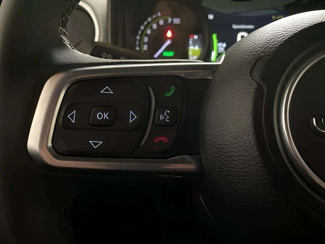 Used 2025 Jeep Wrangler Unlimited Sahara w/ Safety Group image 31