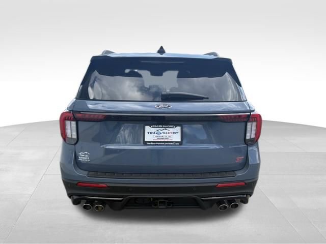Used 2025 Ford Explorer ST image 10