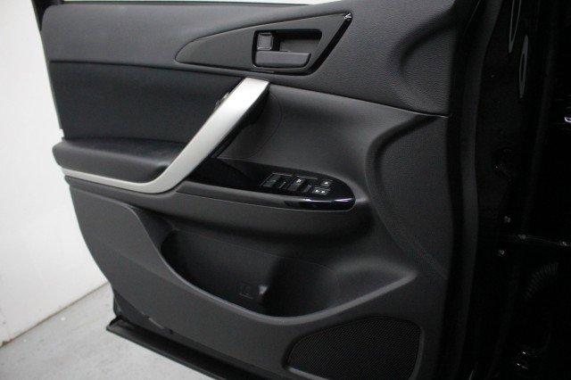 New 2026 Mitsubishi Eclipse Cross LE AWD/4WD image 15