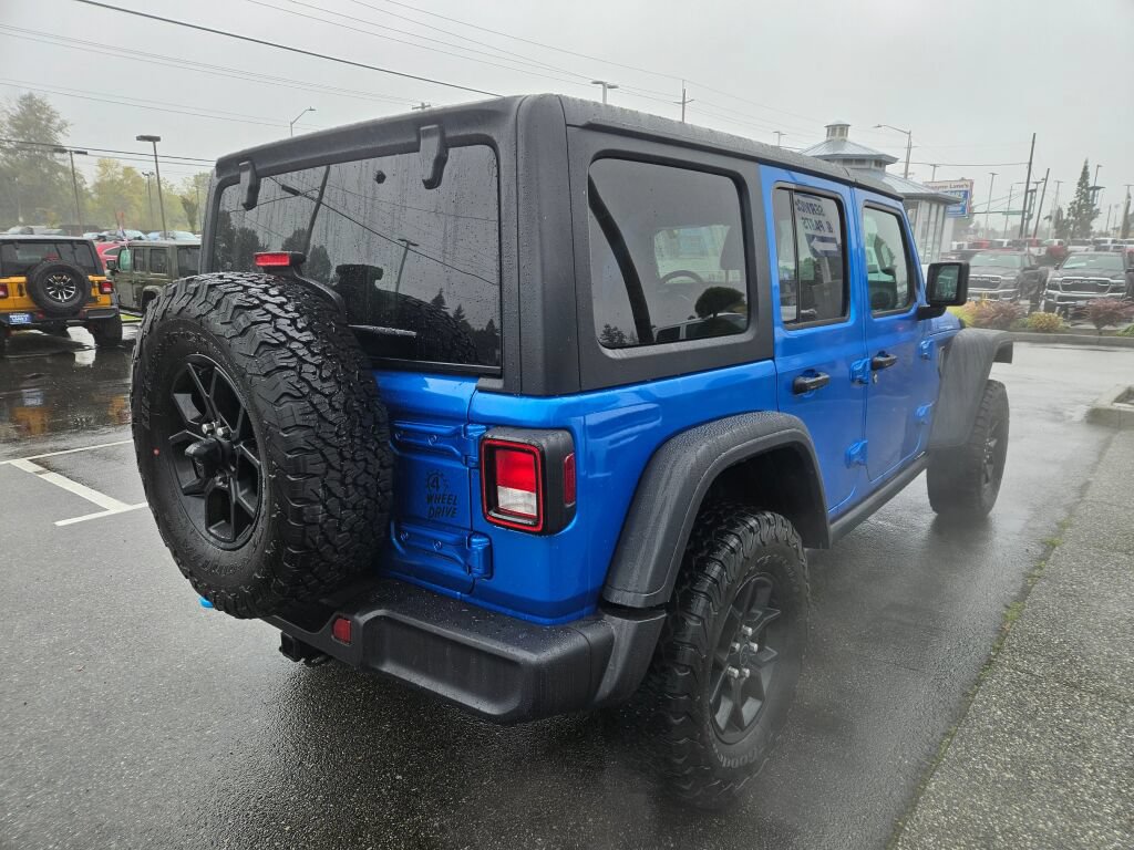 Used 2024 Jeep Wrangler Unlimited AWD/4WD image 5