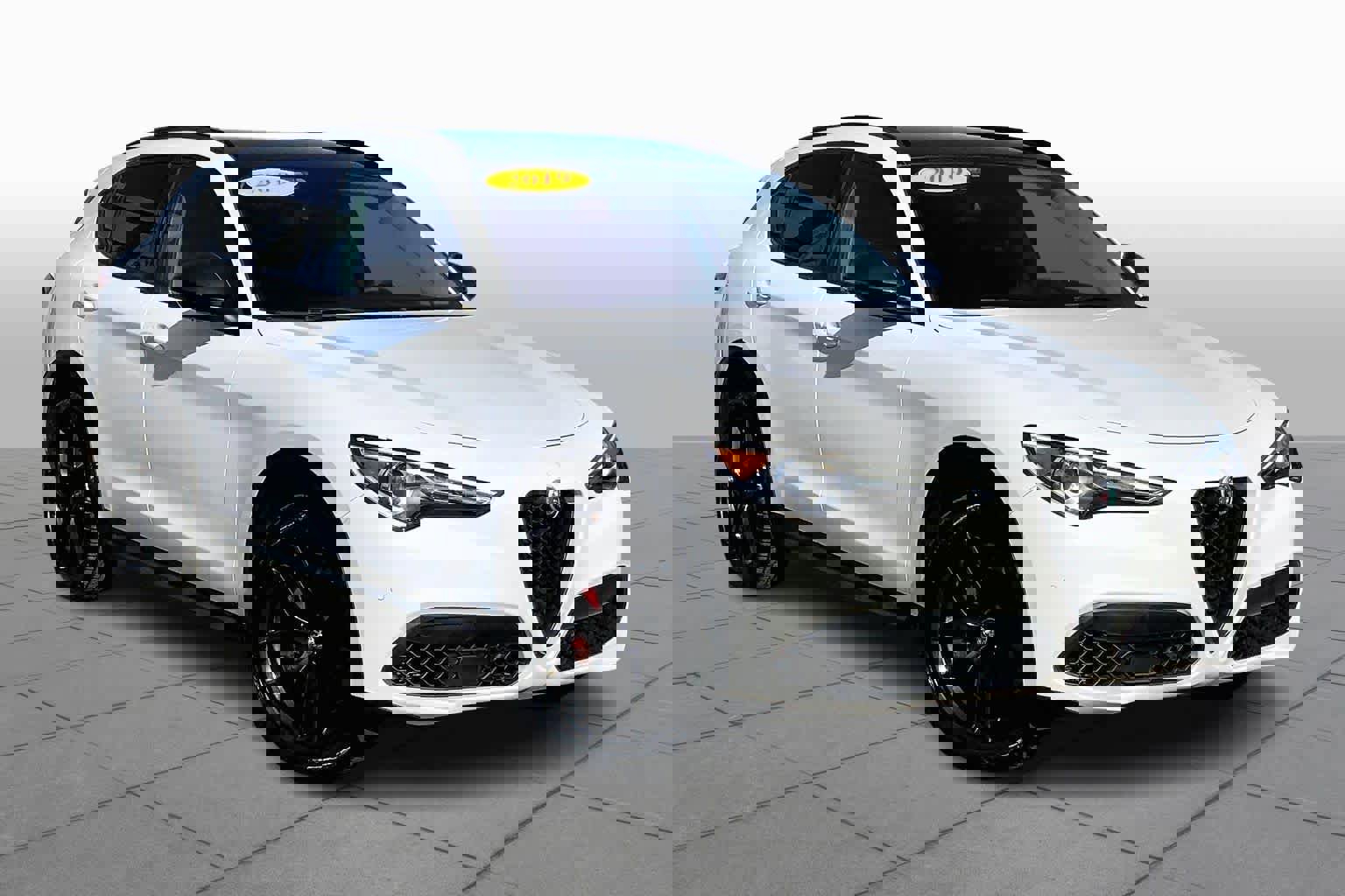 Used 2019 Alfa Romeo Stelvio Sprint w/ Nero Edizione image 3