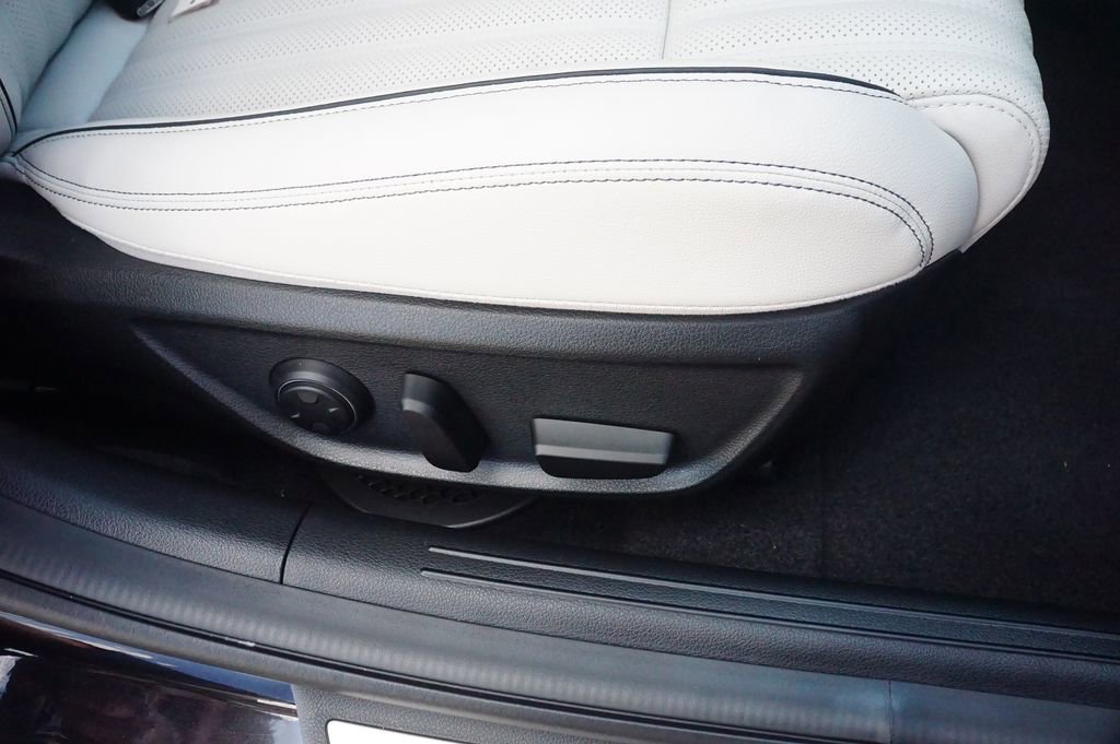 Certified 2026 Genesis G70 3.3T Sport Prestige image 23