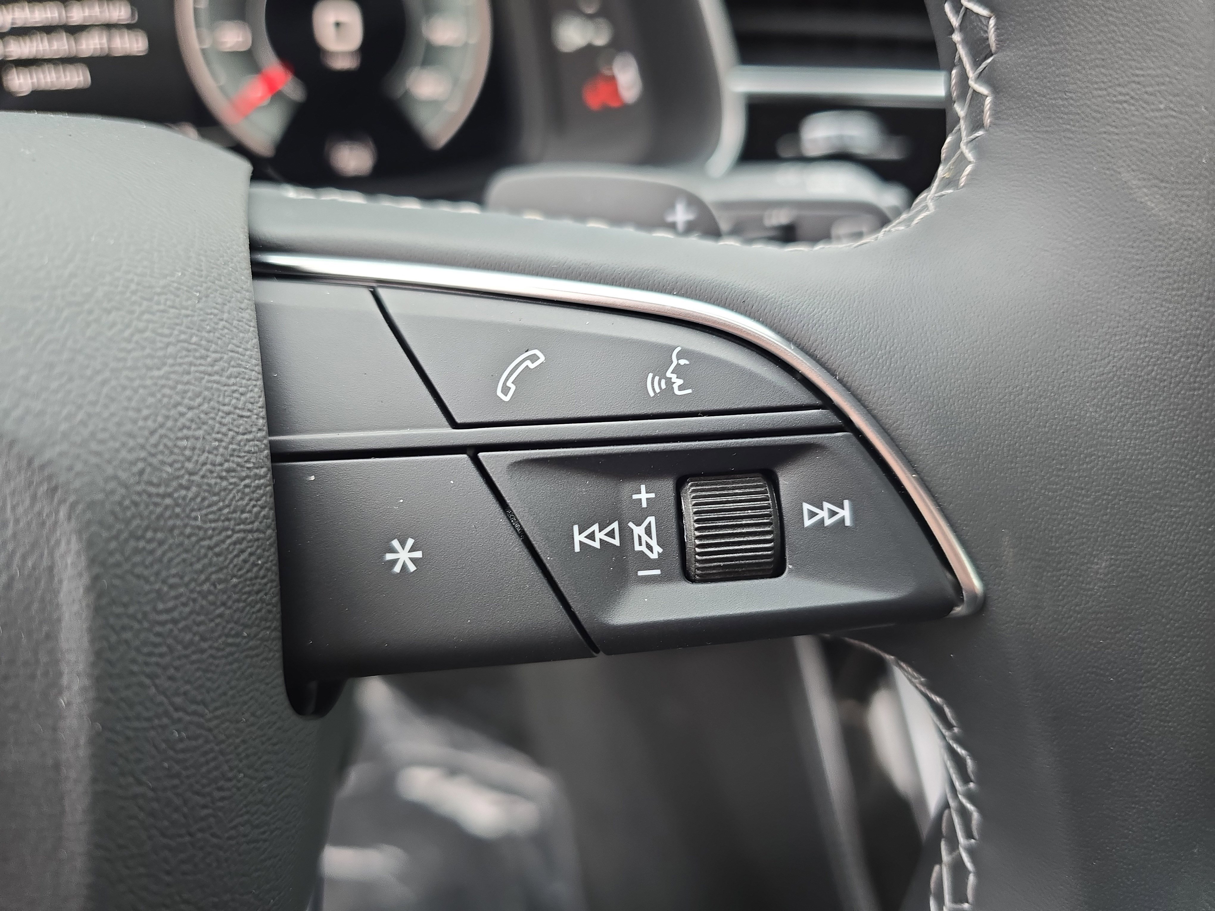 New 2025 Audi Q7 3.0T Premium Plus AWD/4WD image 18