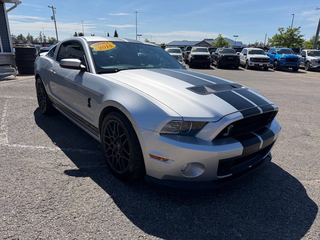 Used 2014 Ford Mustang Shelby GT500 w/ Equipment Group 821A RWD image 7
