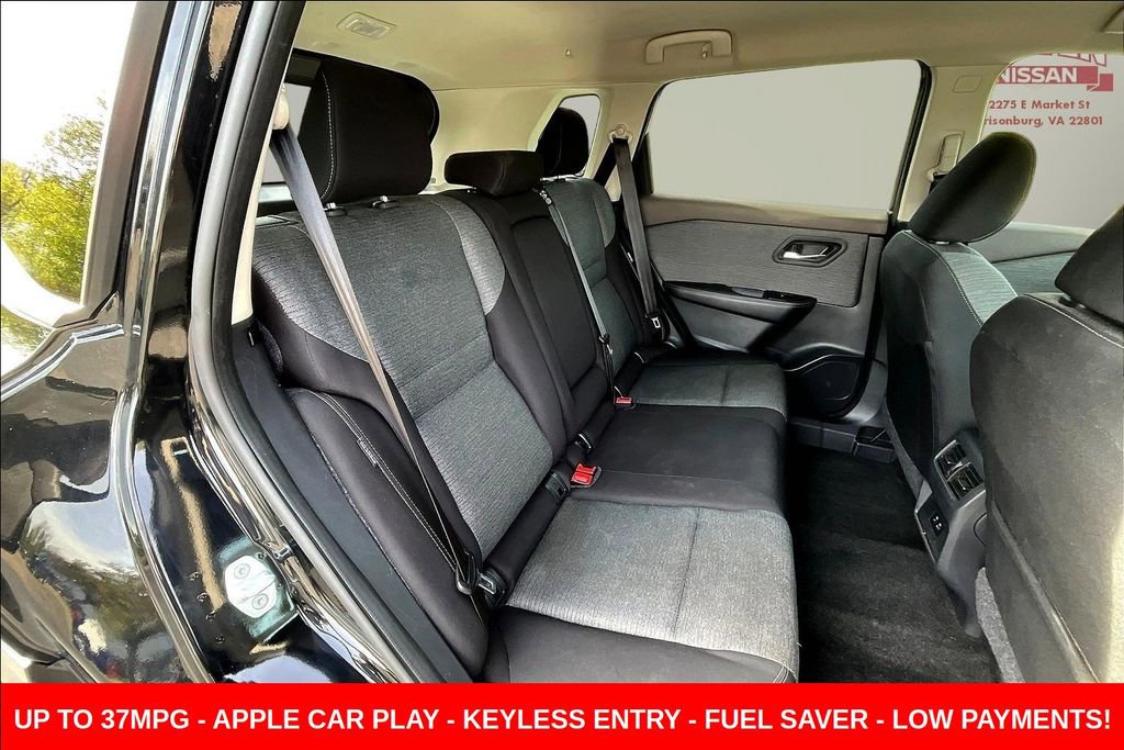 Used 2023 Nissan Rogue SV image 24