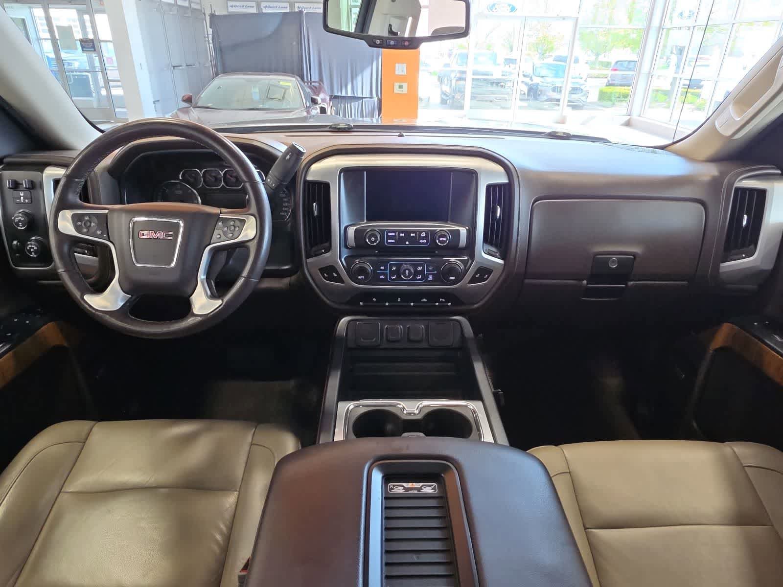 Used 2017 GMC Sierra 1500 SLT w/ SLT Premium Package AWD/4WD image 28