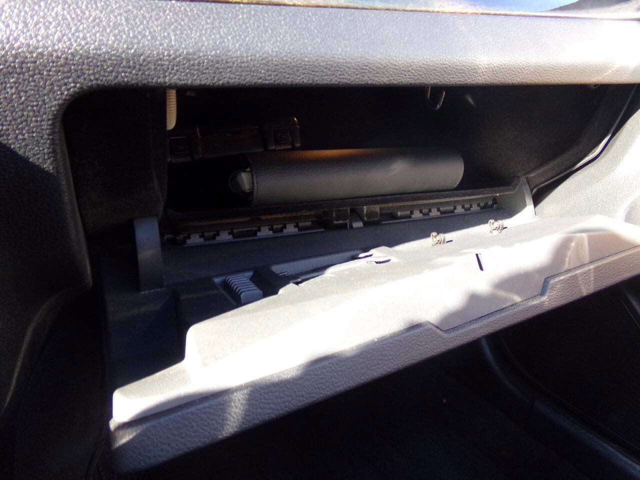 Used 2013 Mercedes-Benz E 350 E 350 2dr Convertible w/ Premium 2 Pkg image 35