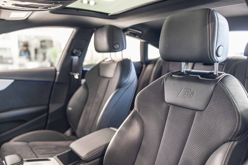 Used 2024 Audi A5 2.0T Prestige w/ 19" Wheel Package image 19