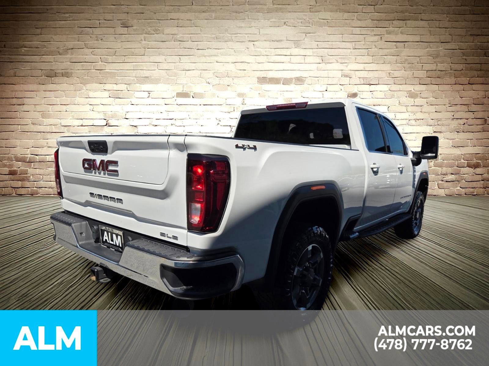 Used 2025 GMC Sierra 2500 SLE w/ SLE Convenience Package image 13