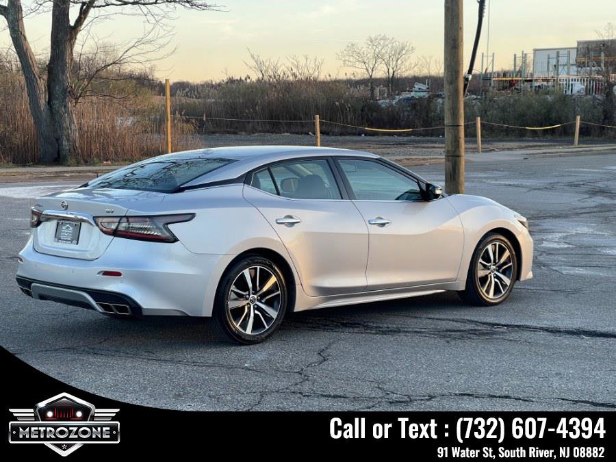 Used 2020 Nissan Maxima 3.5 SV w/ Floor Mat Group image 10