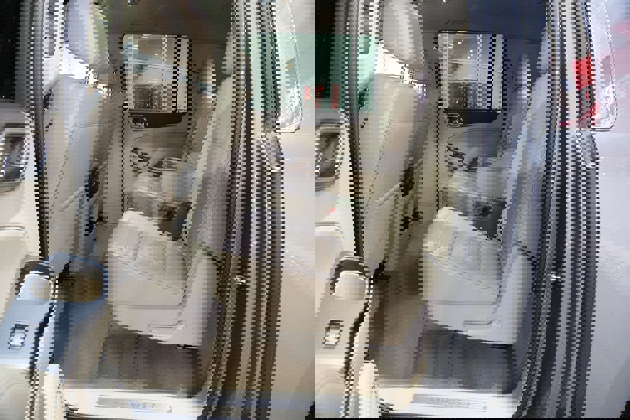 Used 2019 GMC Yukon XL Denali w/ Denali Ultimate Package image 23