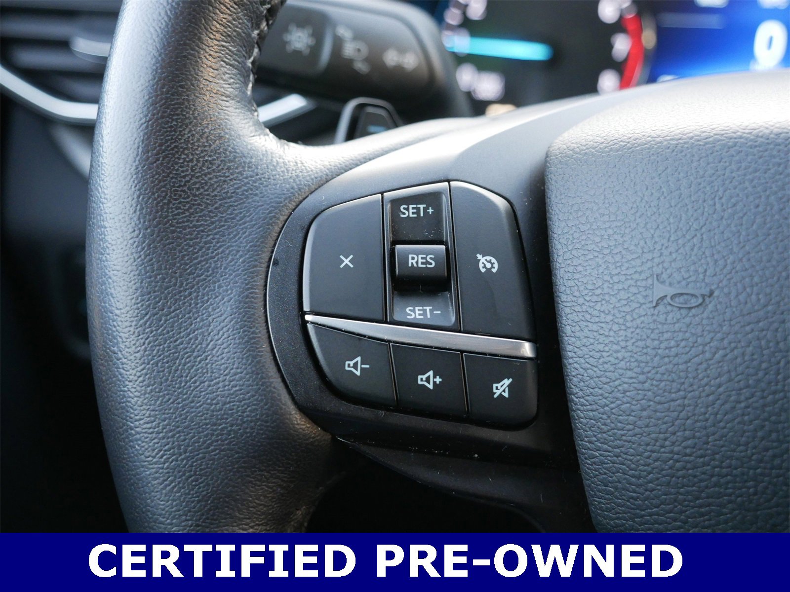 Certified 2020 Ford Explorer XLT w/ Equipment Group 202A image 30