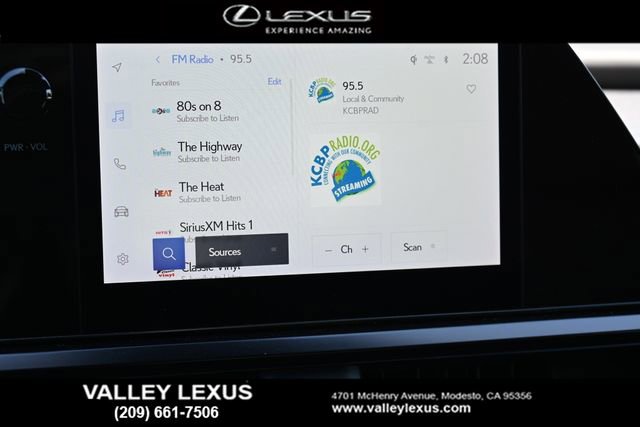 Used 2024 Lexus UX 250h FWD image 14