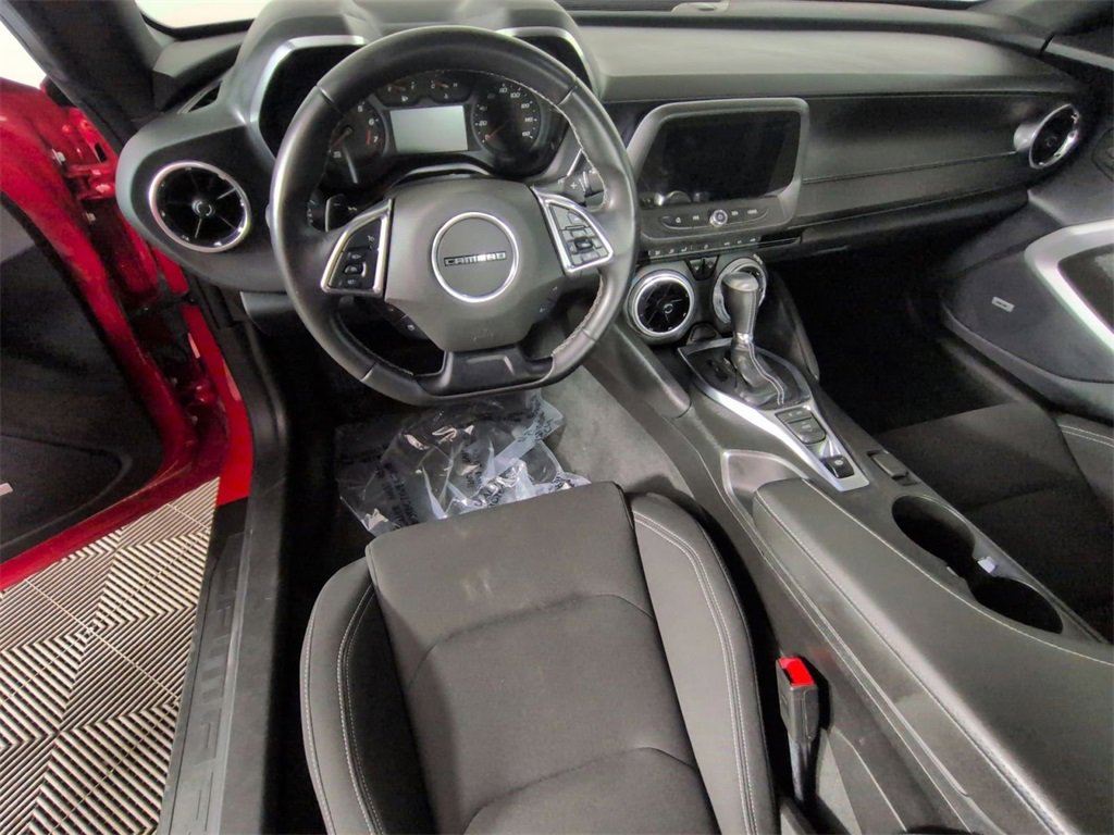 Used 2024 Chevrolet Camaro LT w/ RS Package image 10