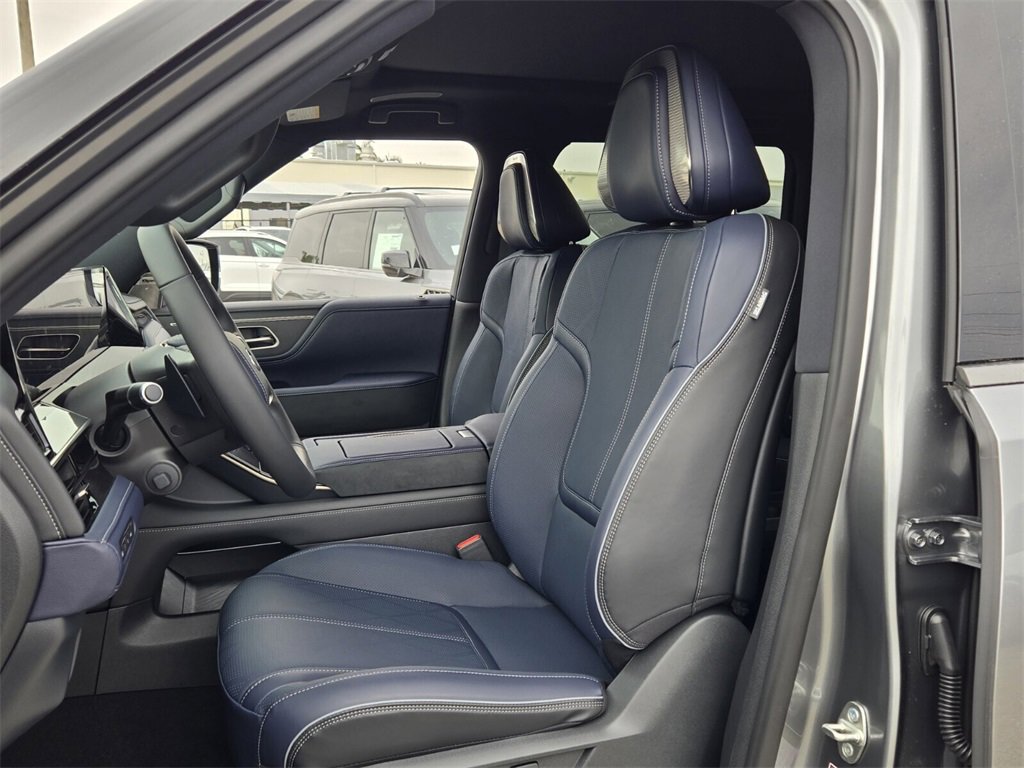 New 2026 INFINITI QX80 4WD w/ Sport Exterior Package image 12