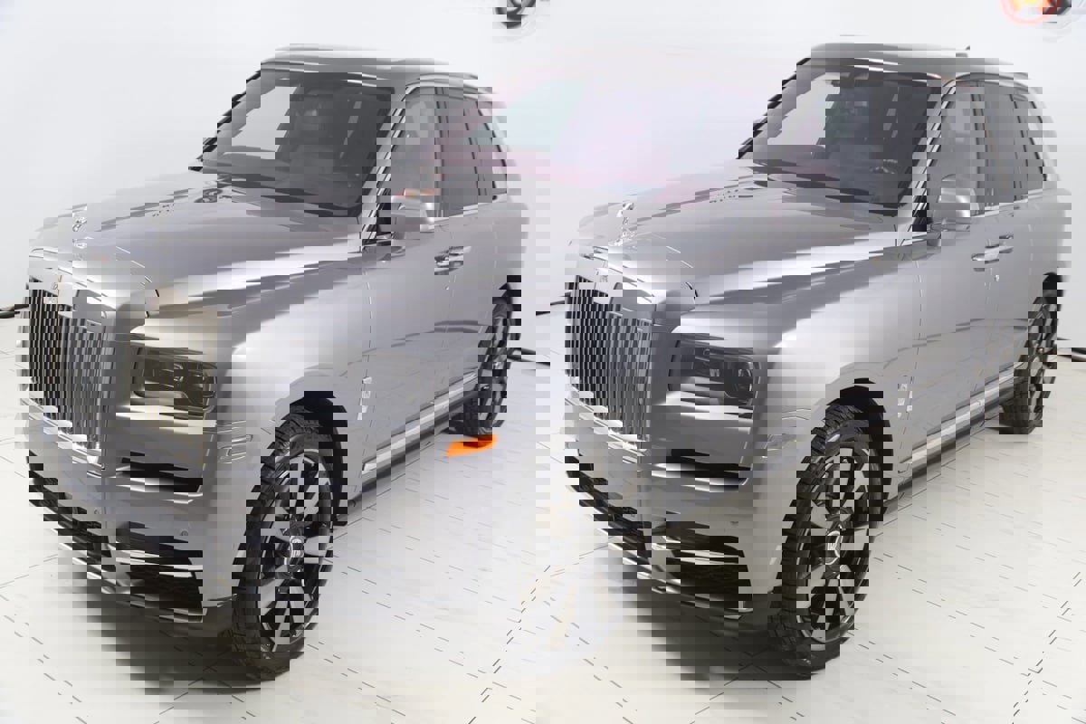 Used 2020 Rolls-Royce Cullinan image 38