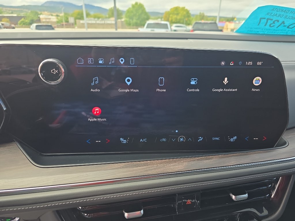 Certified 2025 Chevrolet Suburban Z71 AWD/4WD image 16
