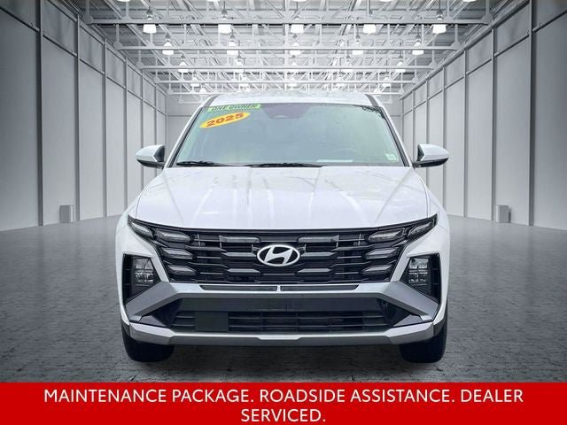 Used 2025 Hyundai Tucson SE AWD/4WD image 2