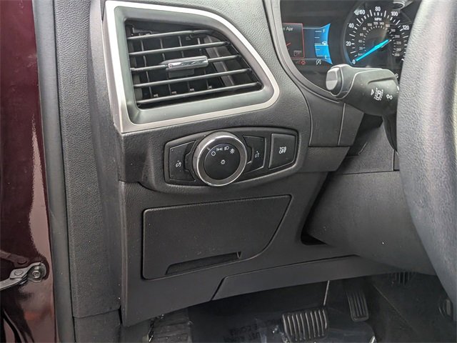 Used 2024 Ford Edge SEL image 15