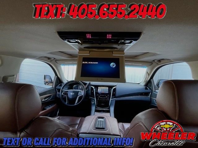 Used 2017 Cadillac Escalade Premium Luxury image 12