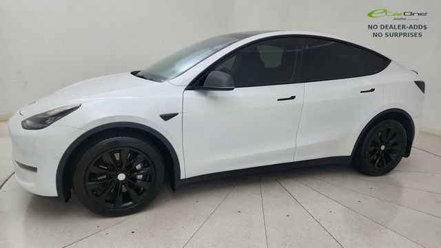 Used 2022 Tesla Model Y Long Range AWD/4WD image 3