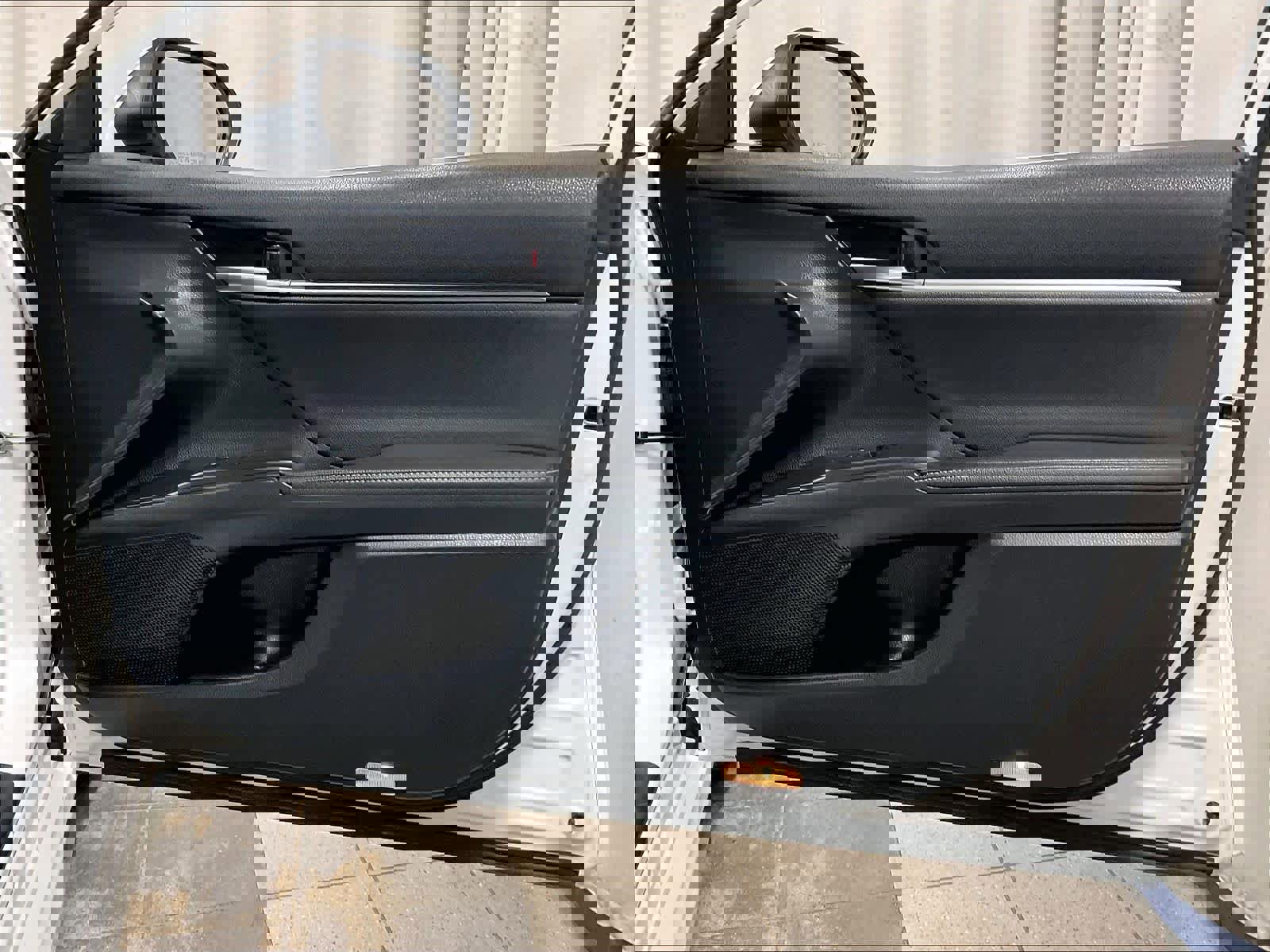 Used 2021 Toyota Camry XSE w/ Navigation Upgrade Package image 12