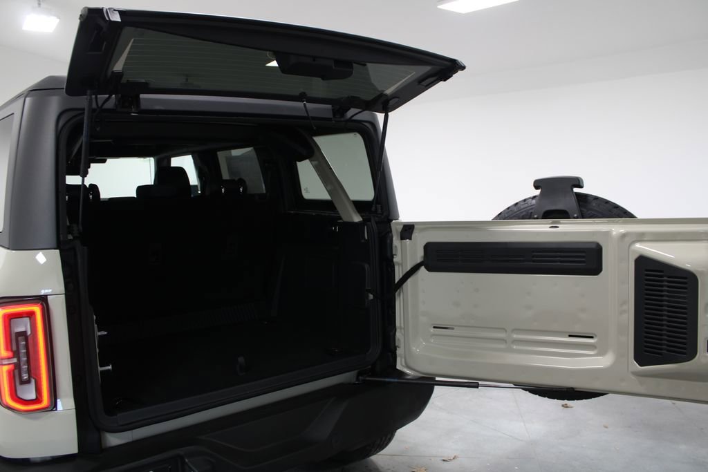 New 2025 Ford Bronco Outer Banks image 17