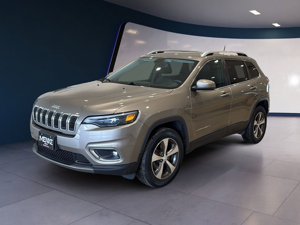 Used 2019 Jeep Cherokee Limited image 3