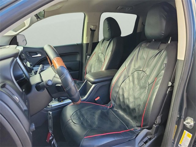Used 2017 Chevrolet Colorado LT w/ Safety Package image 19