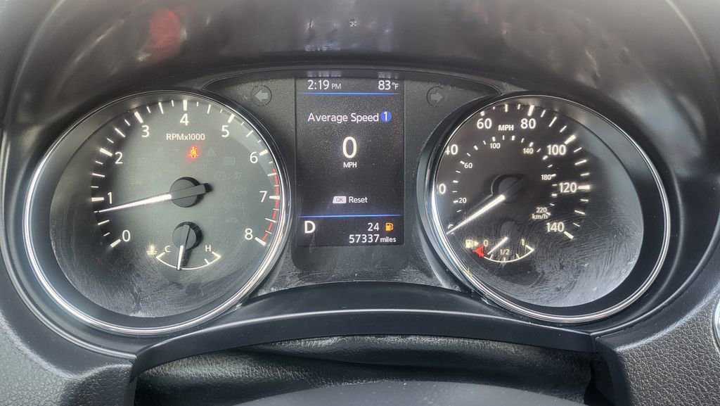 Used 2020 Nissan Rogue SV w/ Premium Package image 31