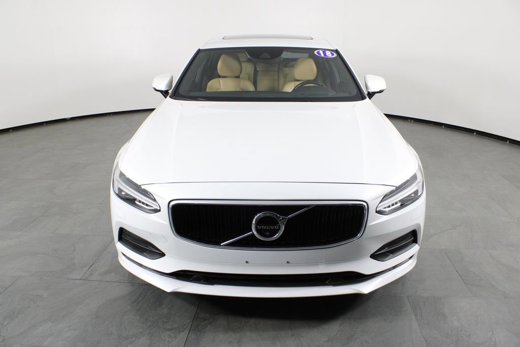Used 2018 Volvo S90 T5 Momentum w/ Convenience Package image 13
