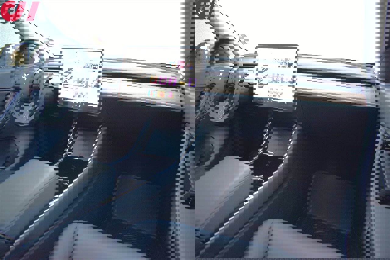 Used 2020 Tesla Model Y Long Range image 12