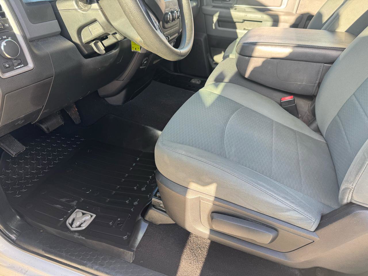 Used 2015 RAM 1500 Tradesman w/ Power & Remote Entry Group AWD/4WD image 12