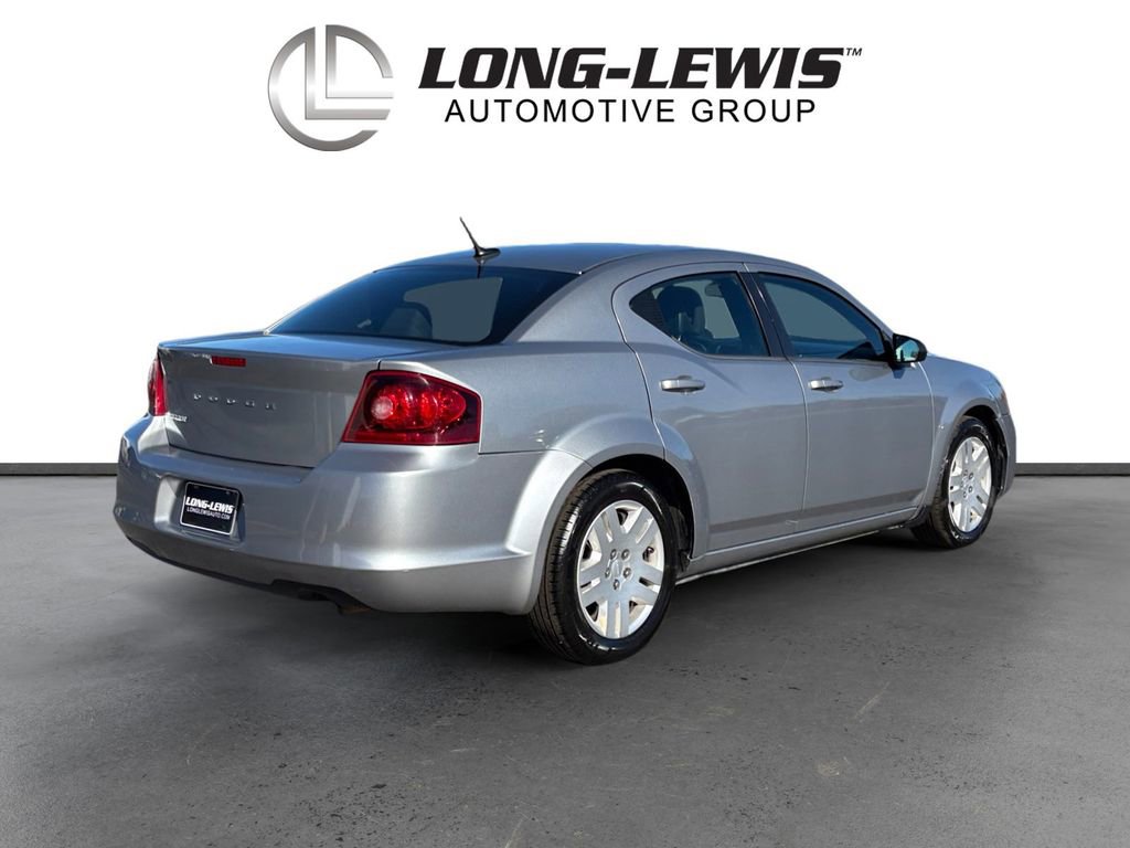 Used 2013 Dodge Avenger SE image 7