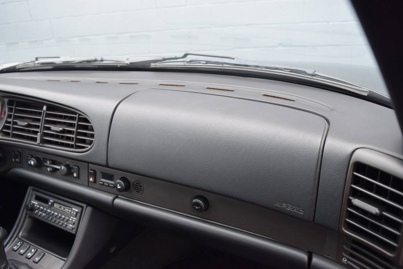 Used 1988 Porsche 944 Turbo Coupe RWD image 42