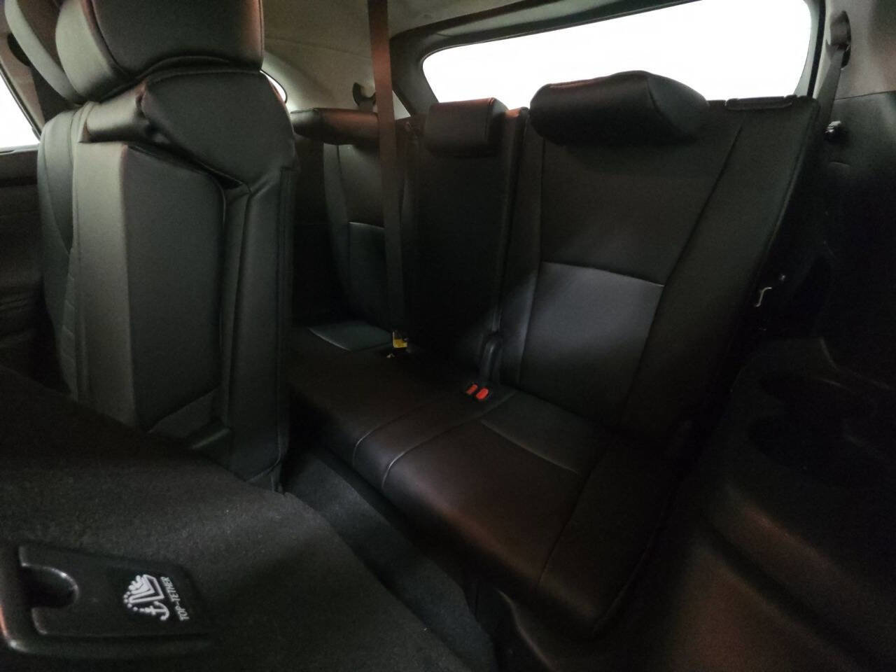 Used 2024 Toyota Highlander XLE image 10