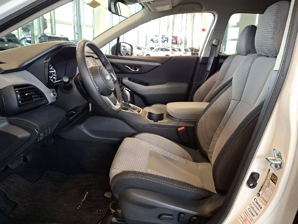 Certified 2024 Subaru Outback Premium AWD/4WD image 16
