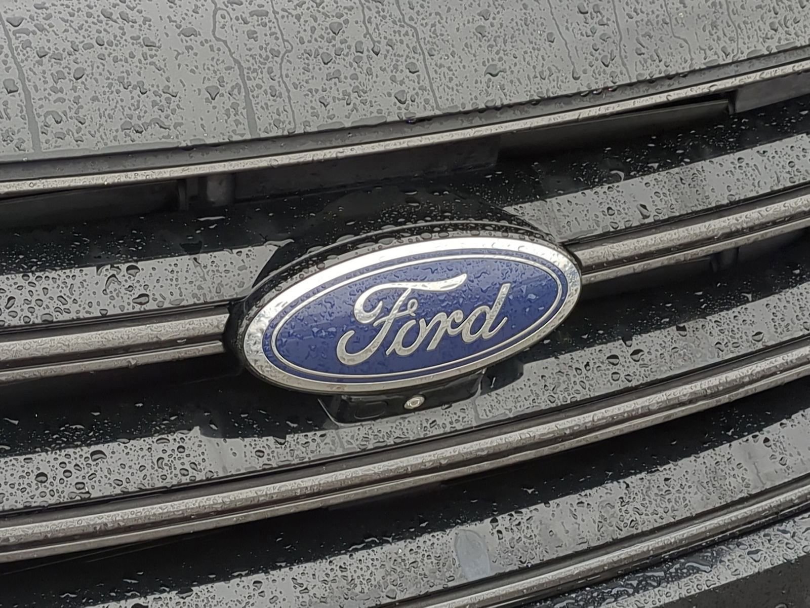 Used 2015 Ford Edge Sport w/ Equipment Group 401A image 16