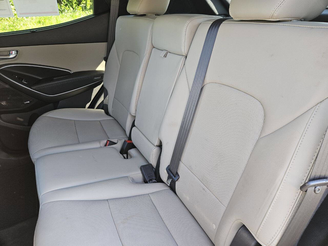 Used 2018 Hyundai Santa Fe Sport FWD image 14